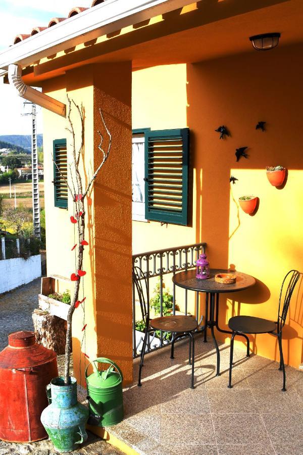 Villa Casinha à Porta à Arouca Extérieur photo